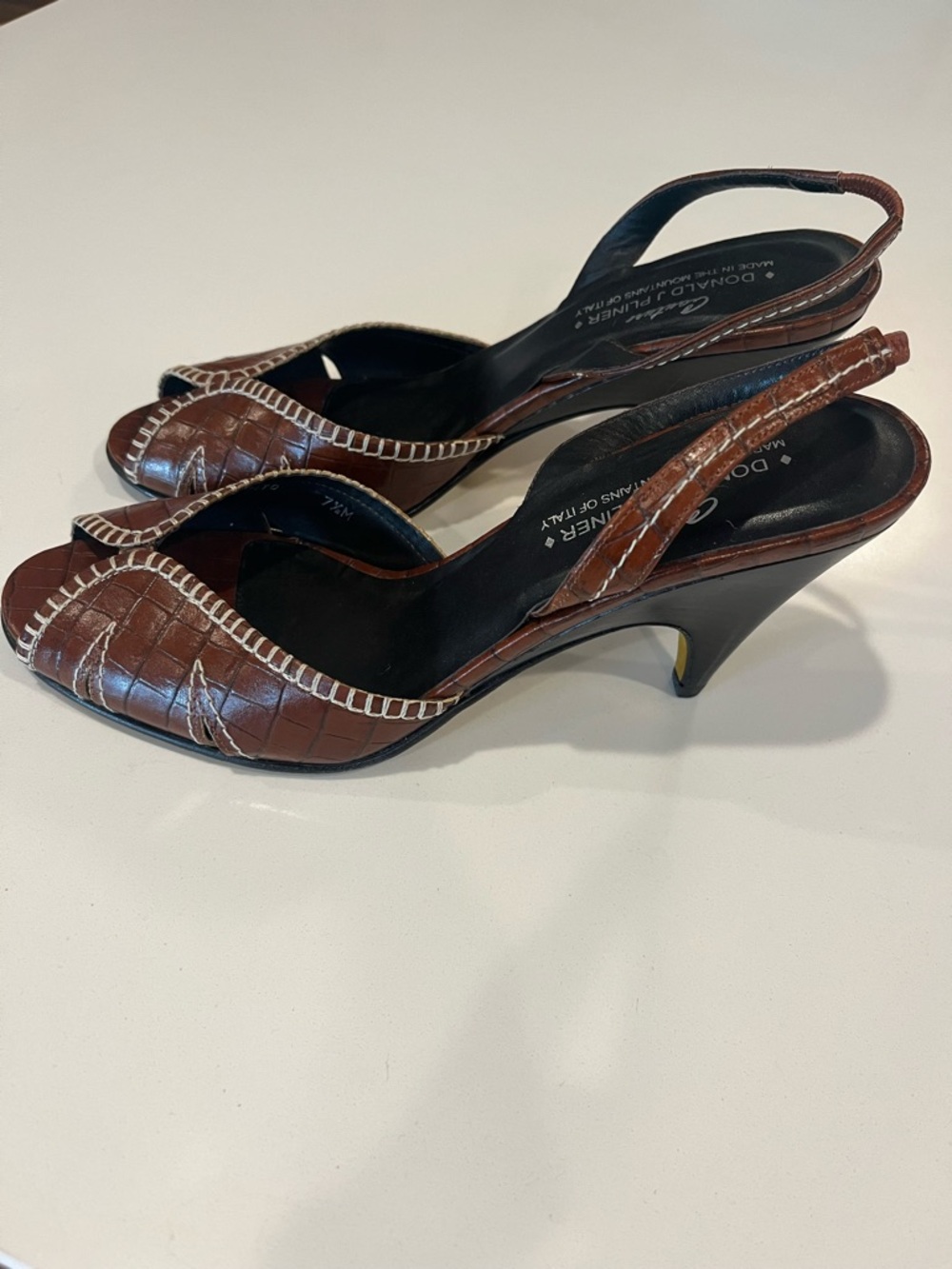 Like New COUTURE Vintage Donald J. Pliner Brown Leather Peep-Toe Slingback Heels - Picture 3 of 15